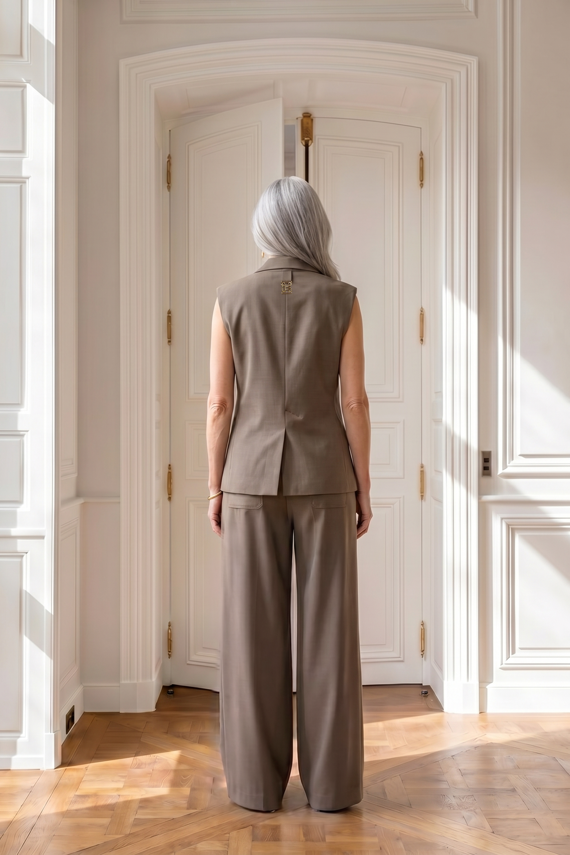 Atelier Taktil AT-Esme Excl. Blazer Vest Vest 708 Dark Lead Brown
