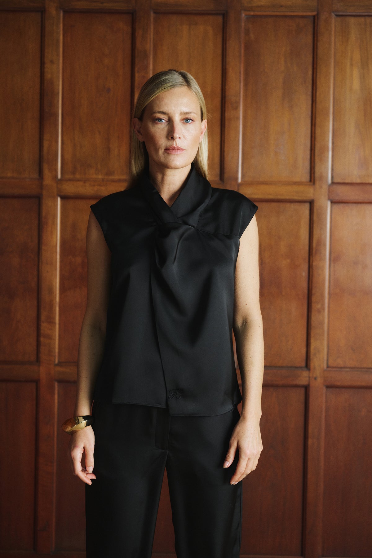 Atelier Taktil AT-Hudson Knot Top Top 9 Black