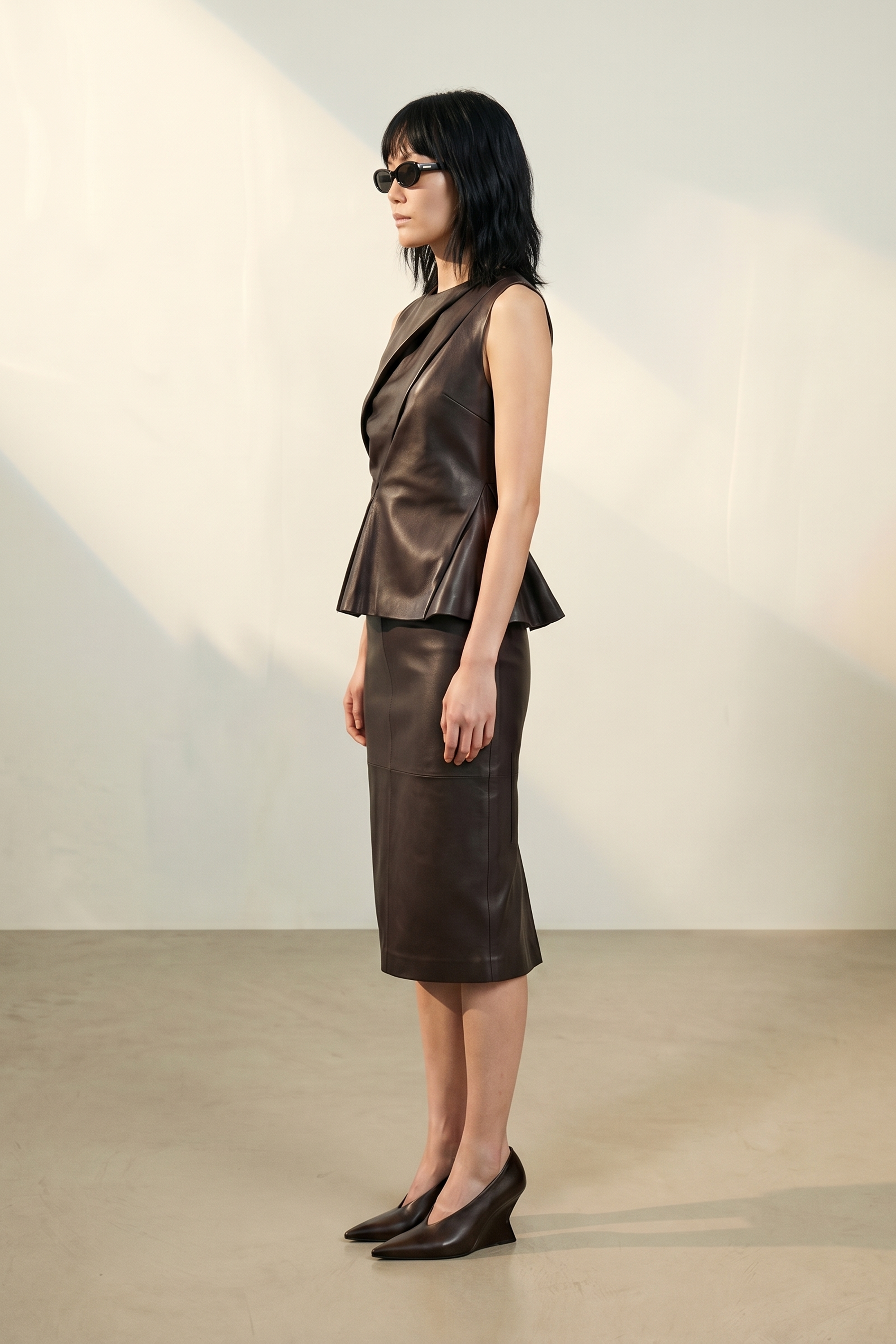 Atelier Taktil AT-Lily Leather Pencil Skirt Leather 728 Espresso Brown