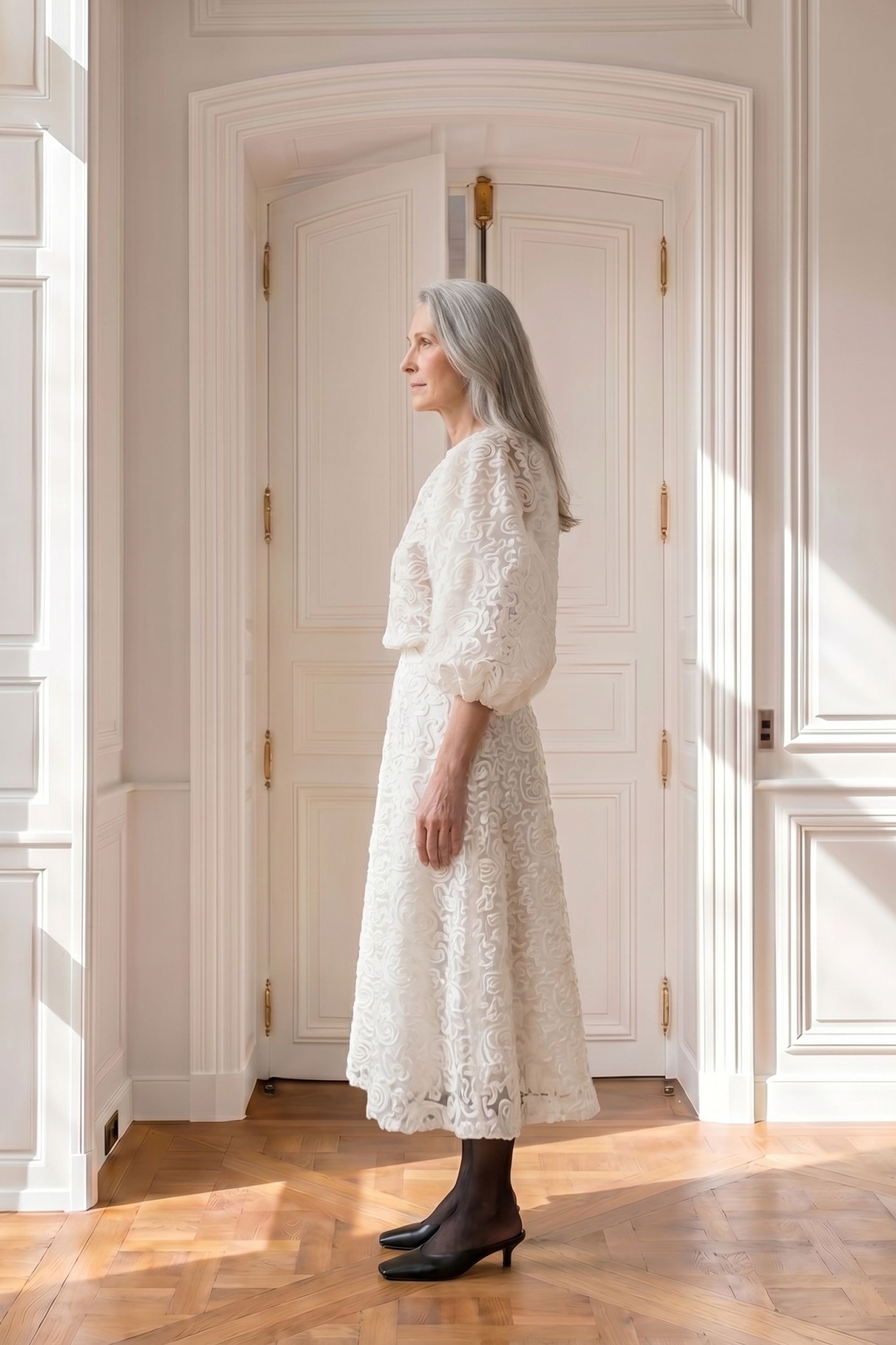 Atelier Taktil AT-Nabia Mesh Emb. Skirt Skirt 10 Ecru