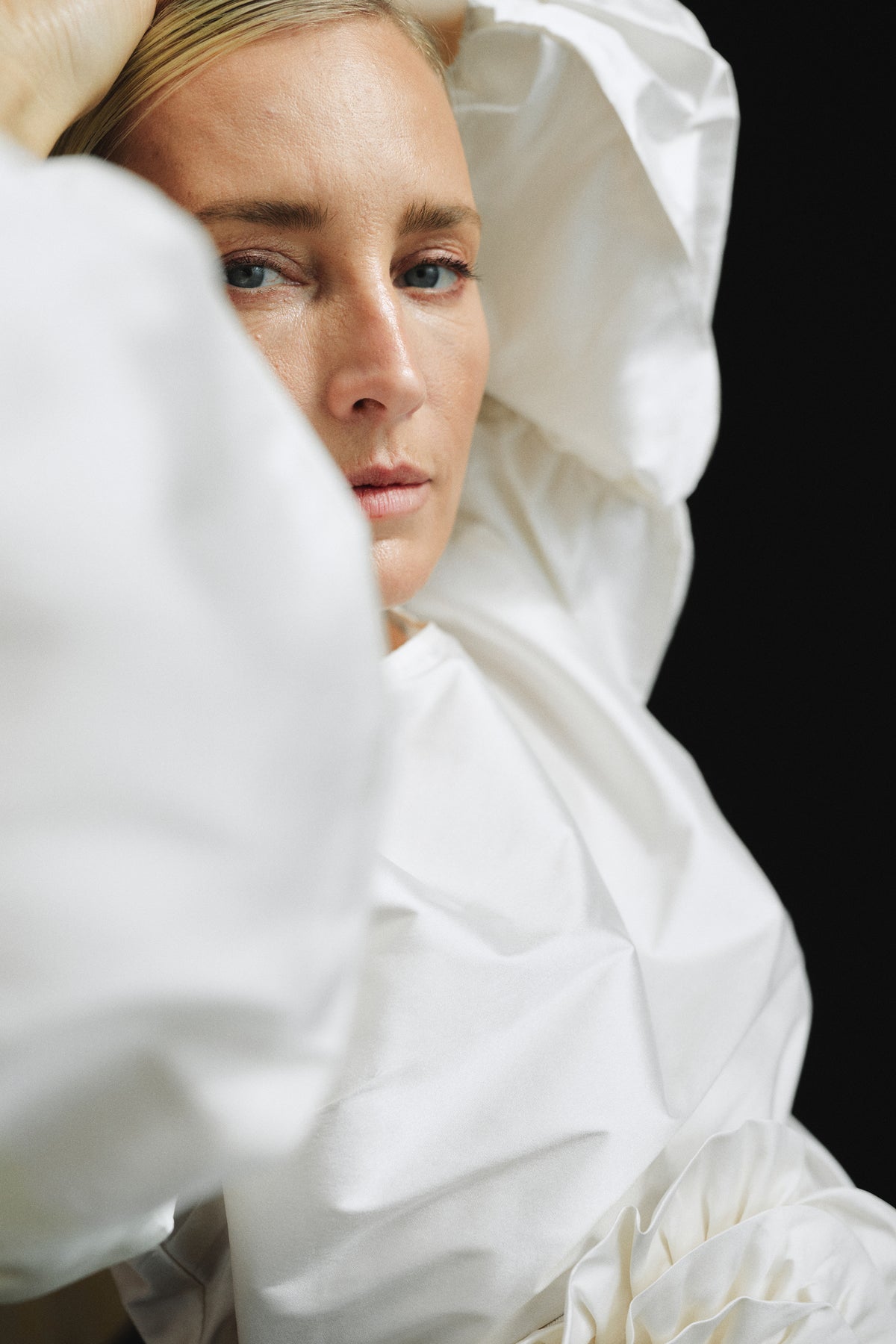 Atelier Taktil AT-Skye Puff Sleeve Blouse Shirts & Blouses 07 Creme
