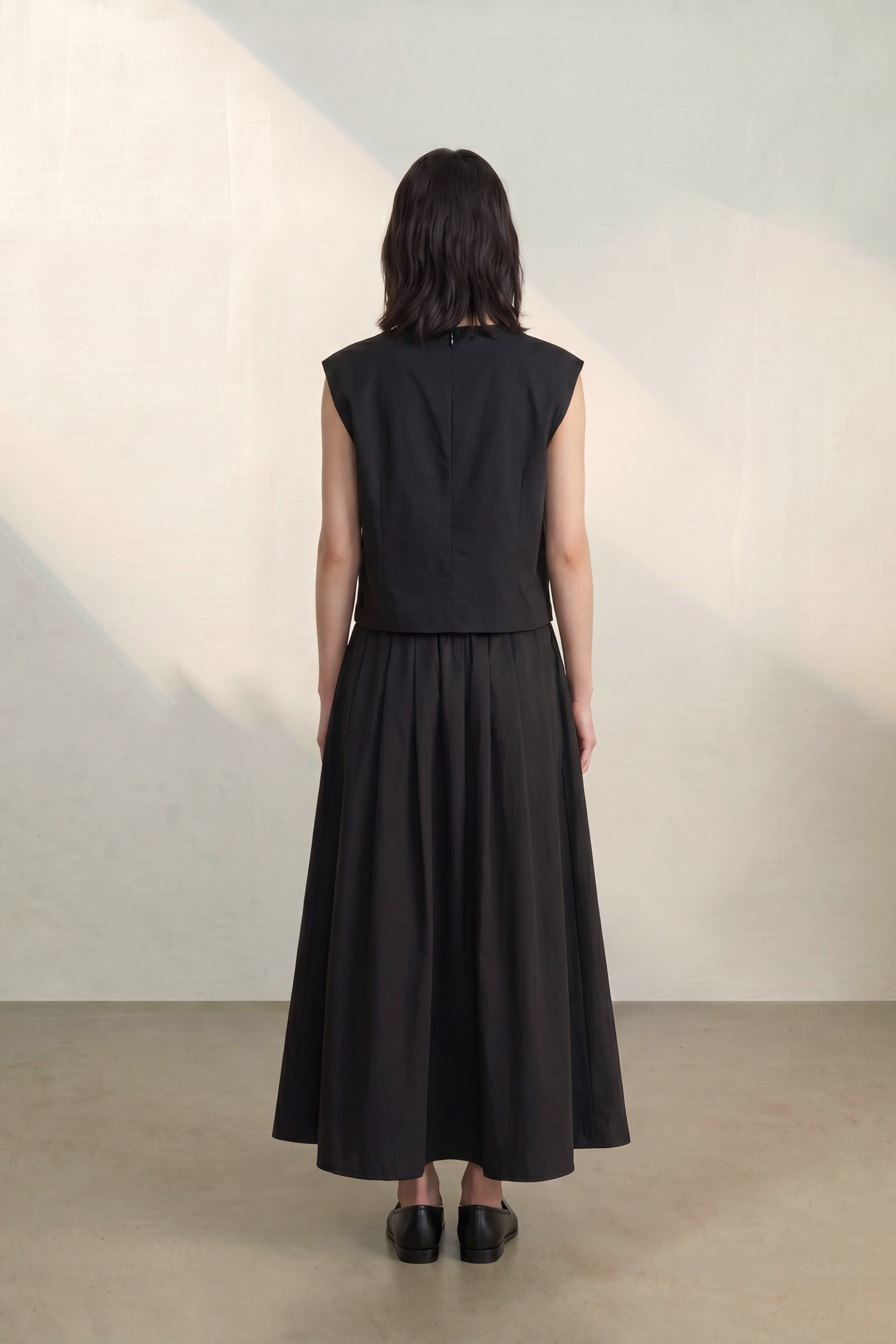 Atelier Taktil AT-Tania Long Pleat Skirt Skirt 9 Black